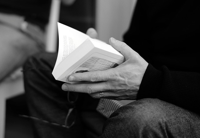 12年間の苦難と尊厳 – 人間性を奪われた男の壮絶な生存と希望の物語