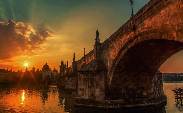 Prague: Where Medieval Stone Bridges Meet Frothy Beer Traditions 🍺
