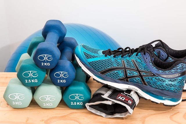 Cardio vs Strength Training: Unveiling the Ultimate Fitness Path to Total Body Transformation 💪