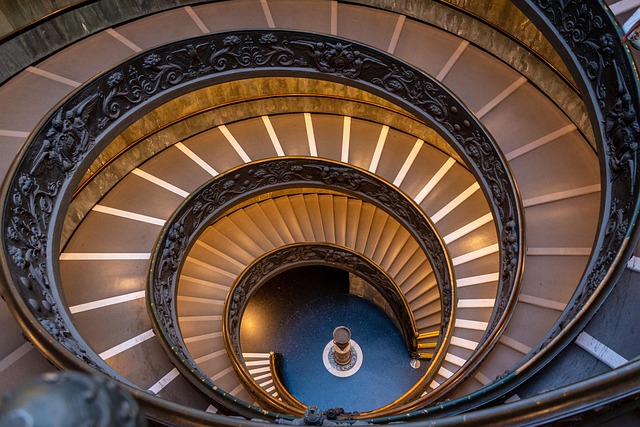 Rome: Eternal City’s Majestic Whispers of History and Grandeur 🏛️