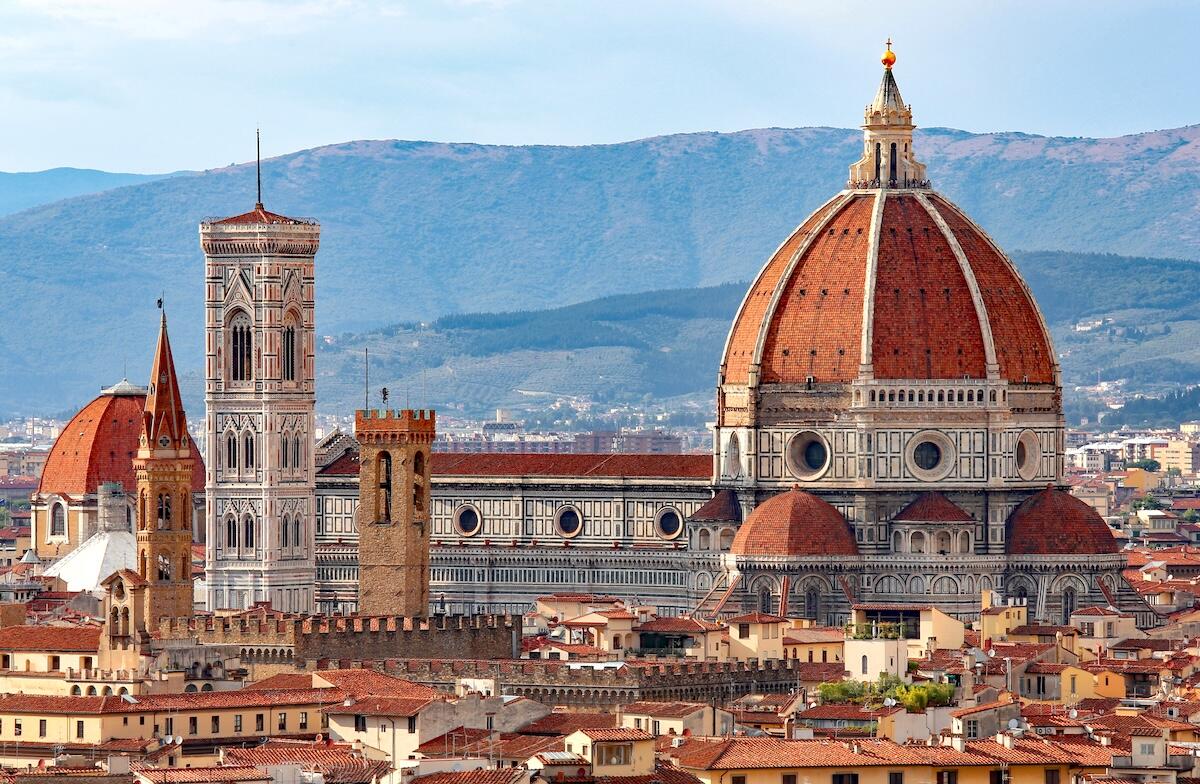 Florence: Renaissance Masterpieces and Tuscan Wine Adventures Unveiled 🍷